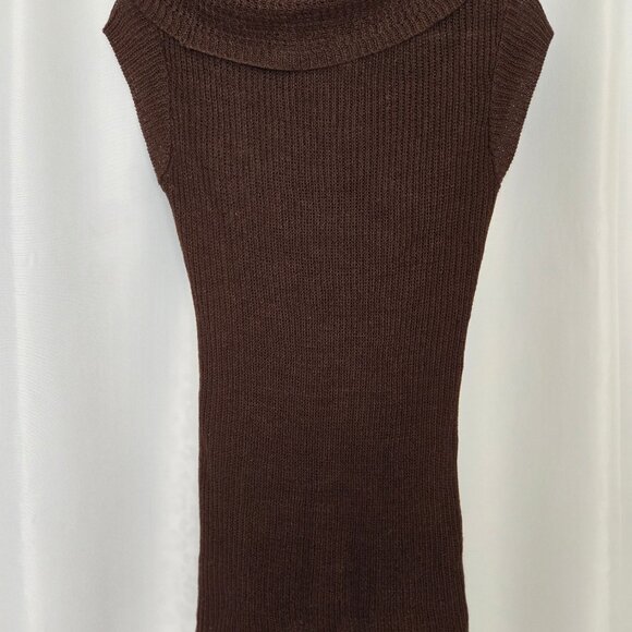 NWOT - Brown sleeveless sweater - Picture 5 of 9